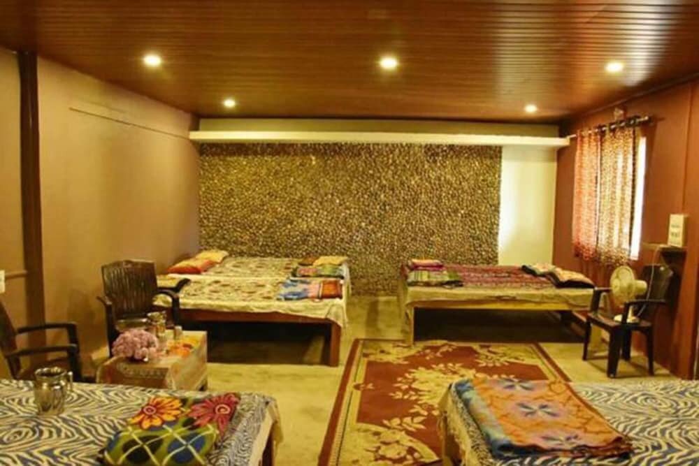 Cama en dormitorio compartido Dandeli Mysa RC - Hostel