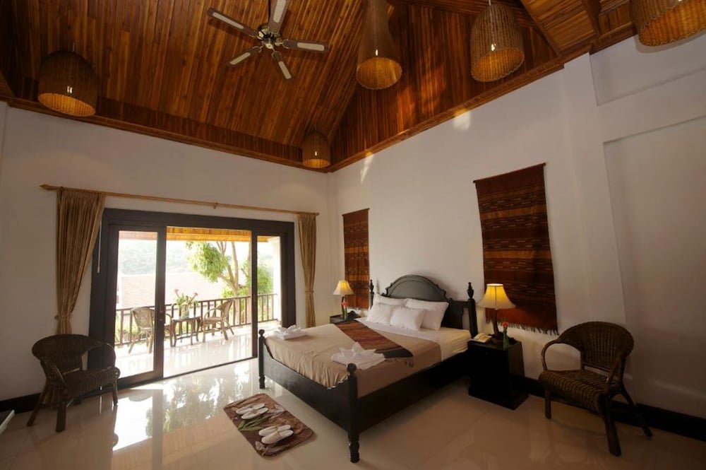 Deluxe Doppel Zimmer mit Gartenblick Nam Ou Riverside Hotel & Resort