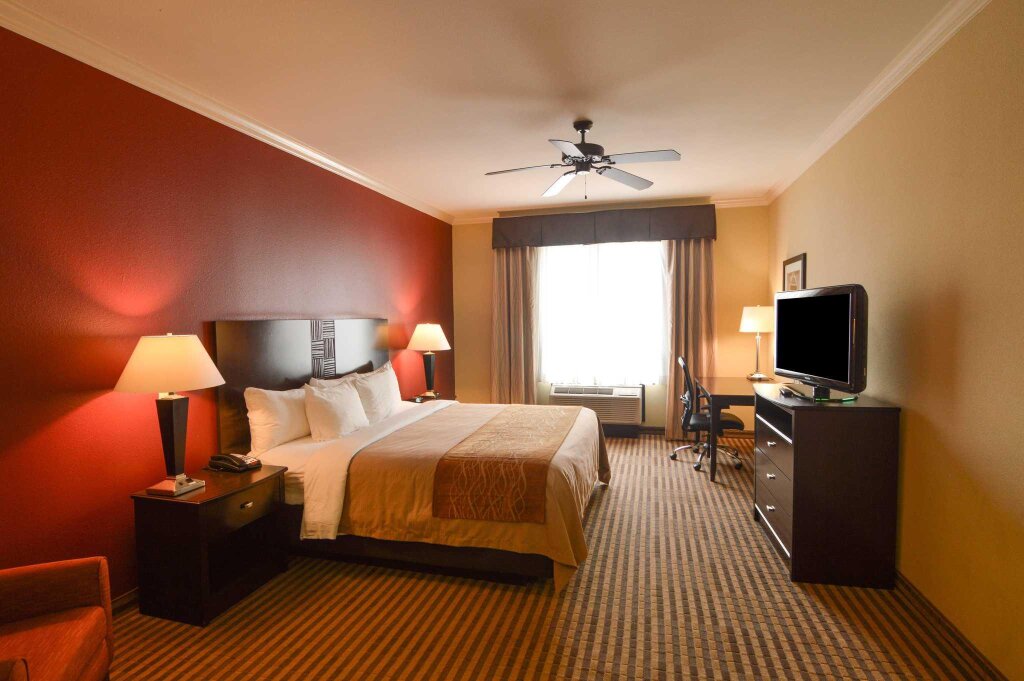 Двухместный люкс c 1 комнатой Comfort Inn & Suites, White Settlement-Fort Worth West, TX