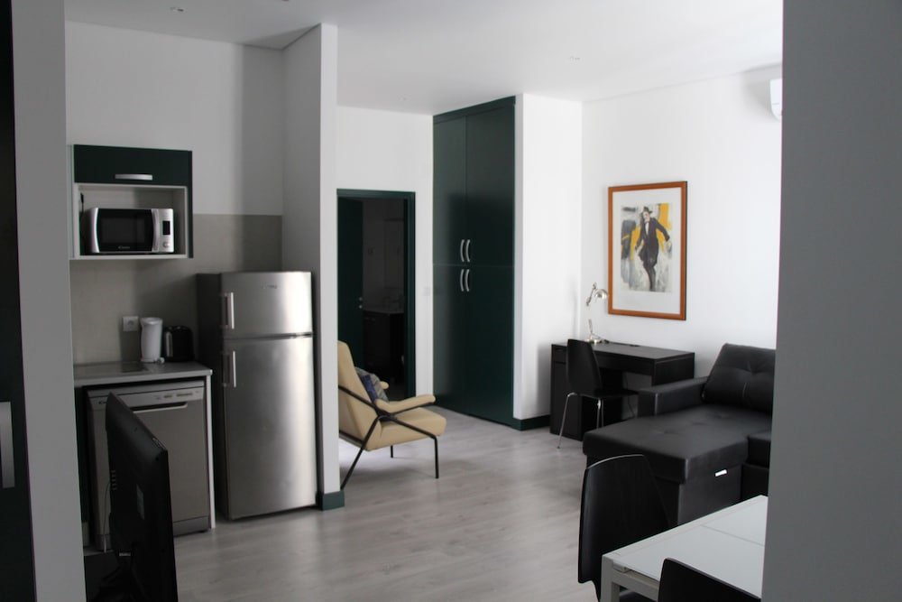Апартаменты Deluxe DoBairro suites at Bairro Alto