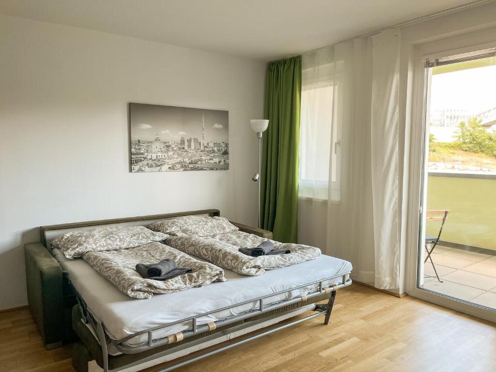 Апартаменты Vienna City and SPA - Modern Apartments next to Therme Wien & 15 Minutes to the City Center
