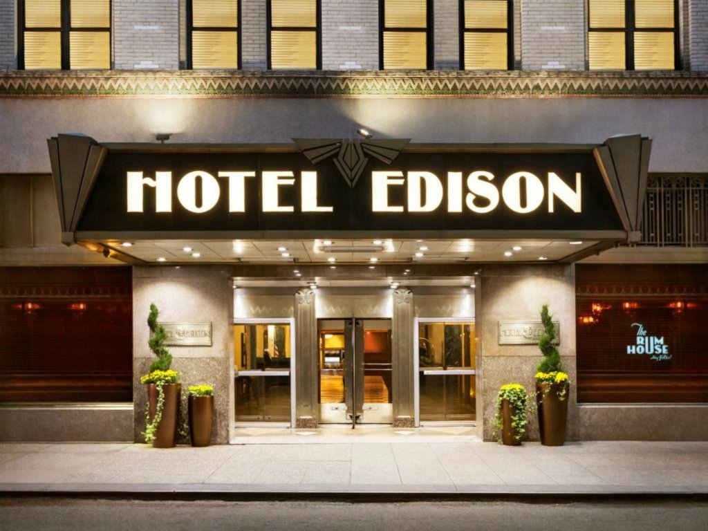 Отель Hotel Edison Times Square 4* (144 отзыва) в Нью-Йорк, Нью-Йоркская  агломерация. Забронировать Hotel Edison Times Square 4*. Оплата картами МИР.