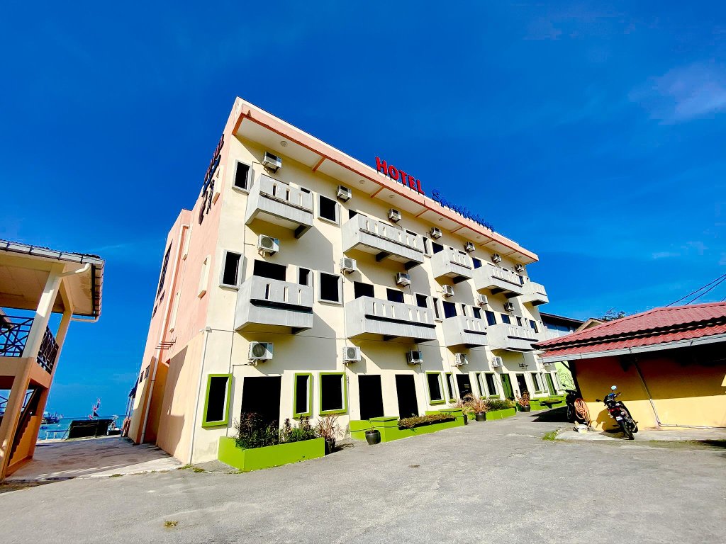 Трёхместный номер Superior Hotel & Chalet Sportfishing PNK Teluk Bahang