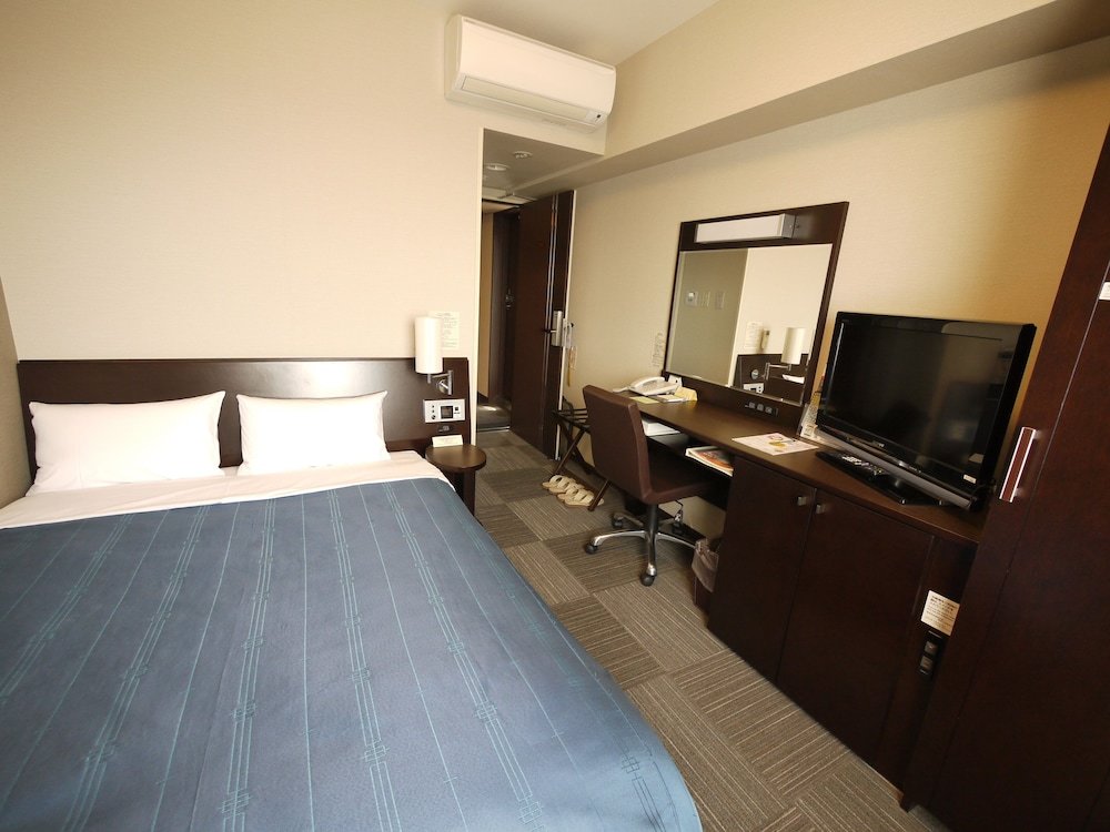 Komfort Einzel Zimmer Hotel Route-Inn Ichinomiya Ekimae