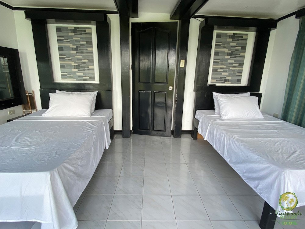 Habitación familiar Estándar dúplex Vinewoods Resort Taal Batangas