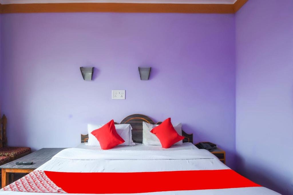 Номер Comfort OYO Hotel New Divine Kashmir