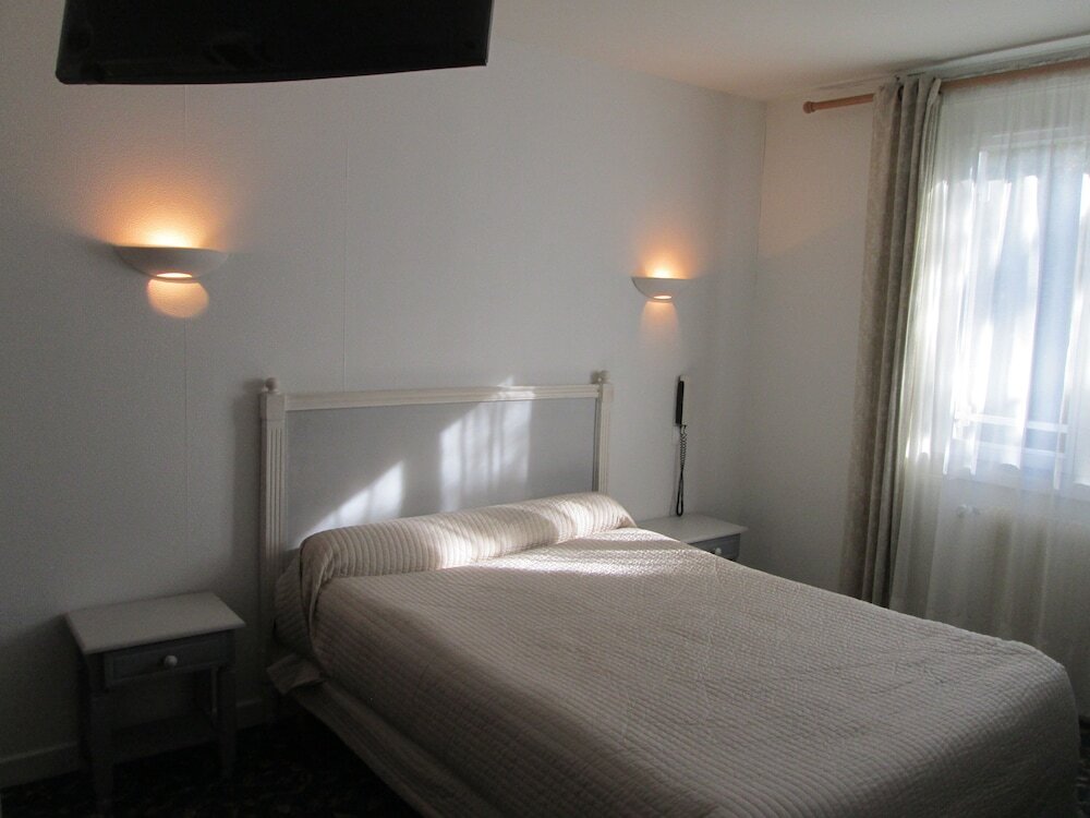 Standard Doppel Zimmer mit Gartenblick Hotel Victor Hugo