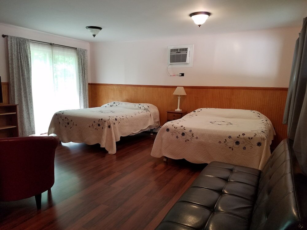 Standard Zimmer Saratoga Garden Motel