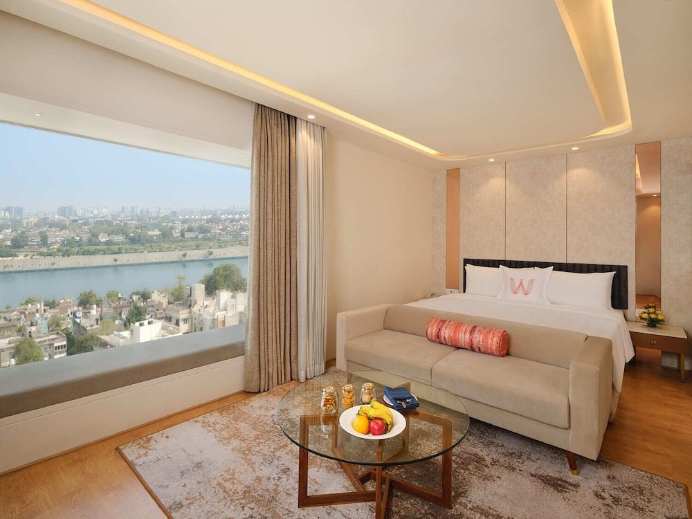 Двухместный люкс Welcomhotel by ITC Hotels, Ashram Road, Ahmedabad