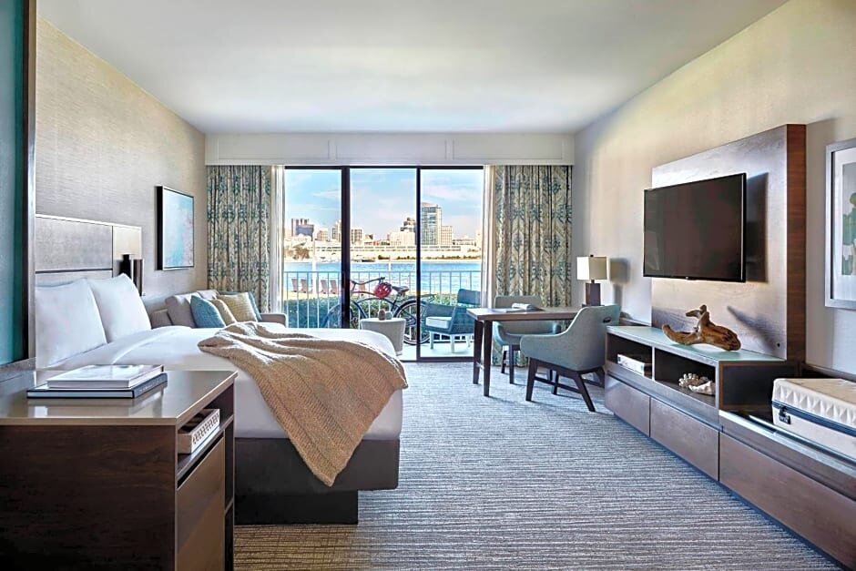 Двухместный номер Standard с балконом Coronado Island Marriott Resort & Spa