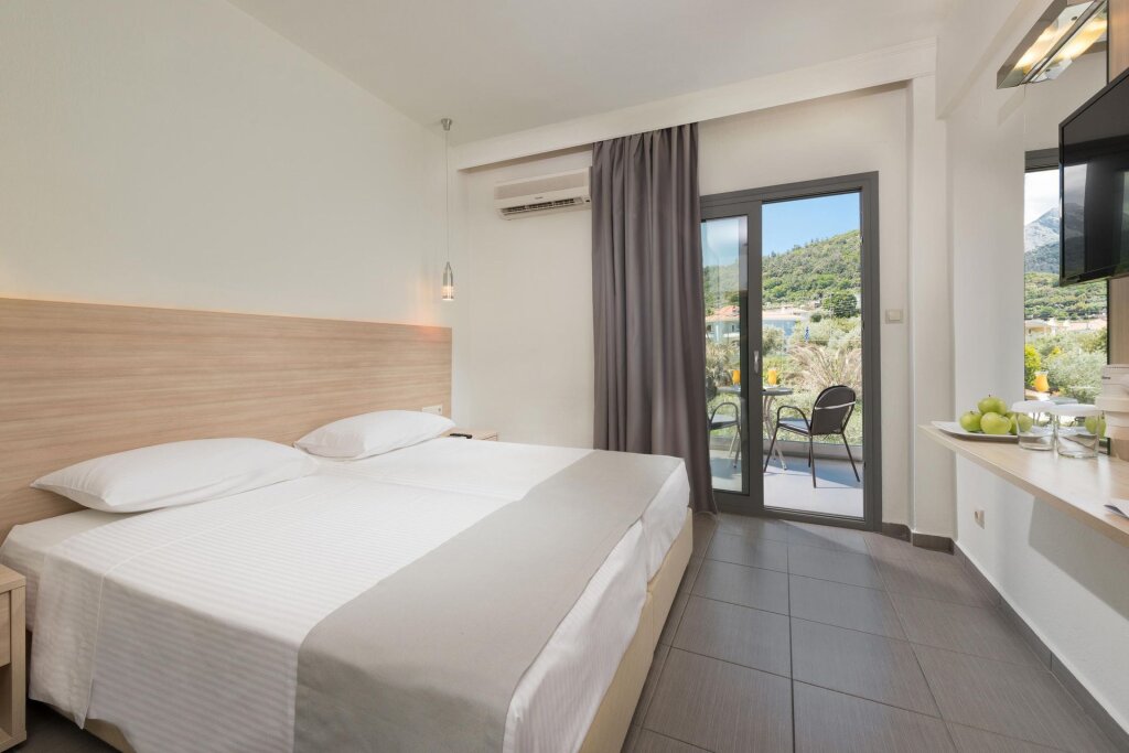 Standard Doppel Zimmer mit Bergblick Princess Golden Beach Hotel