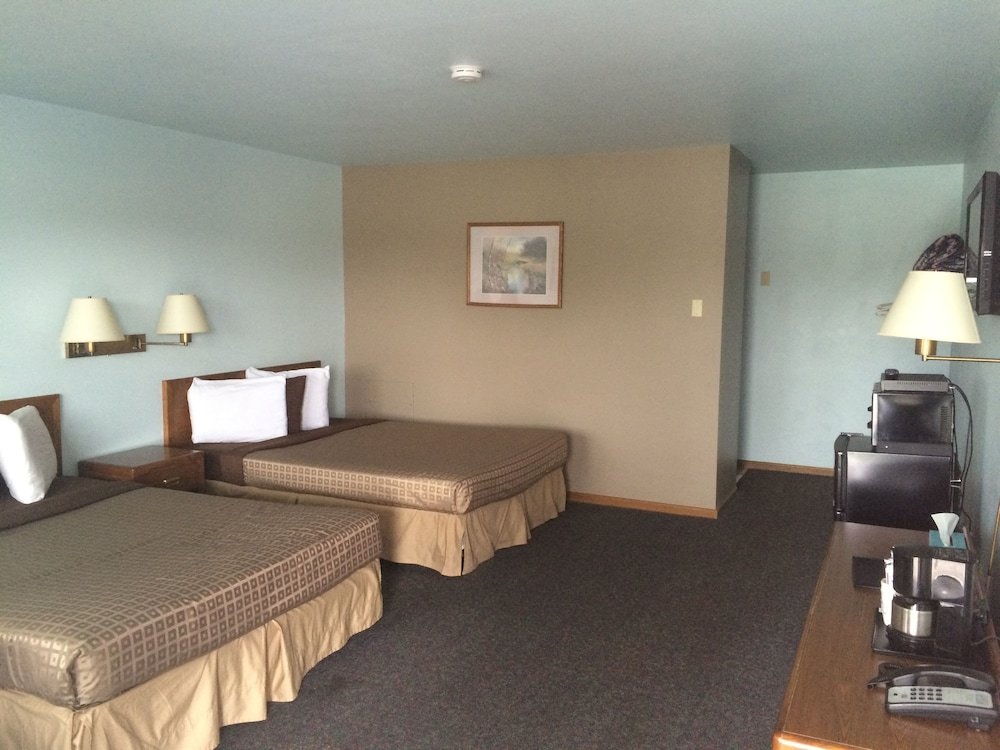 Standard room Day's End Motel