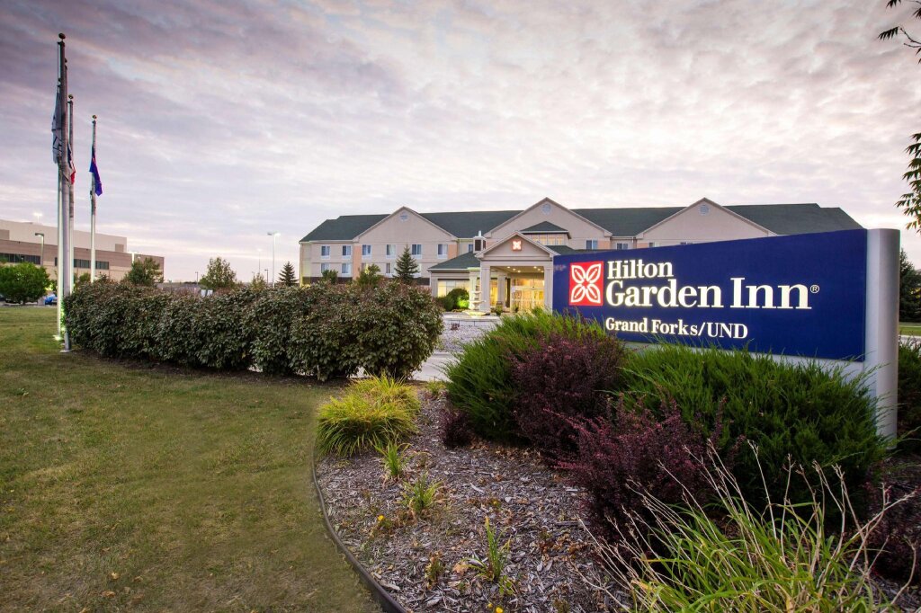 Двухместный номер Standard Hilton Garden Inn Grand Forks/UND