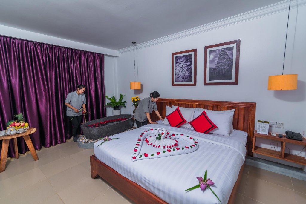 Люкс Mekong Angkor Deluxe Hotel