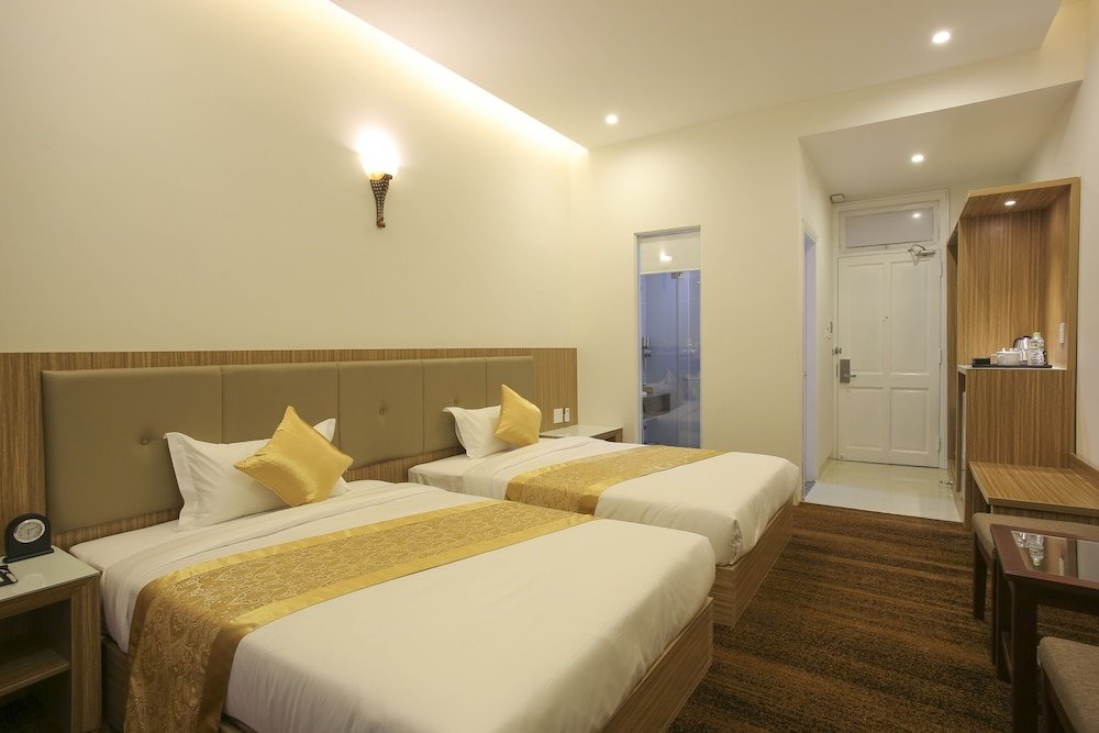 Deluxe Double room with balcony Red Palace Hotel