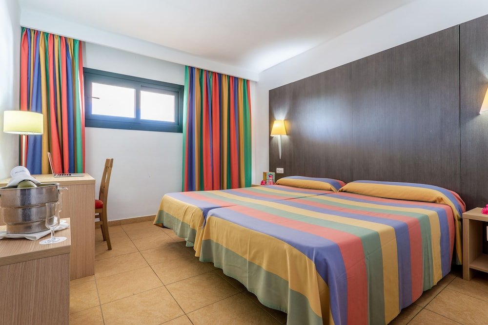 Апартаменты c 1 комнатой с балконом Hotel BlueBay Lanzarote