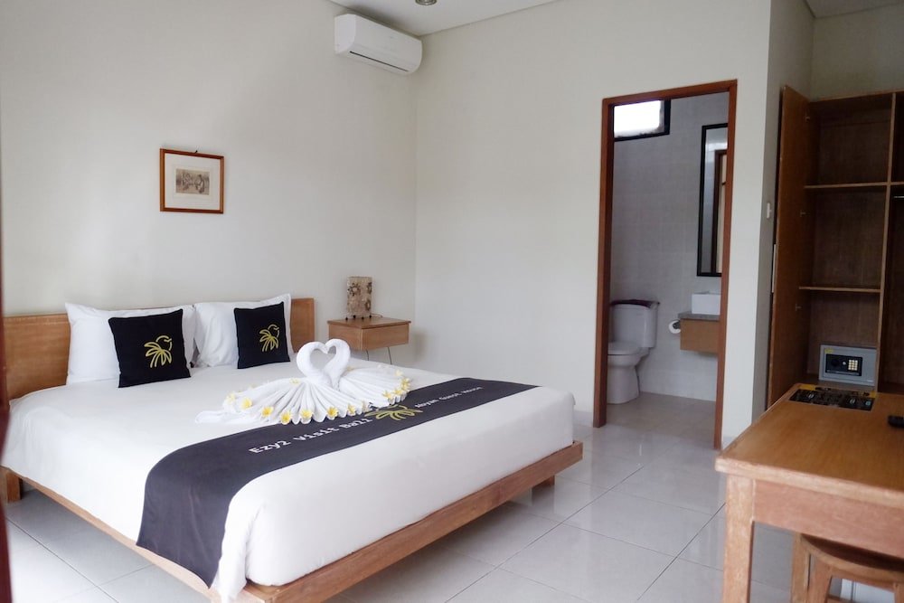 Deluxe room with garden view Abyan Guest House