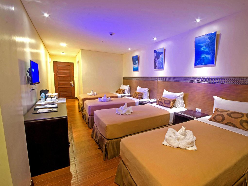Четырёхместный номер Deluxe Fersal Hotel - Puerto Princesa