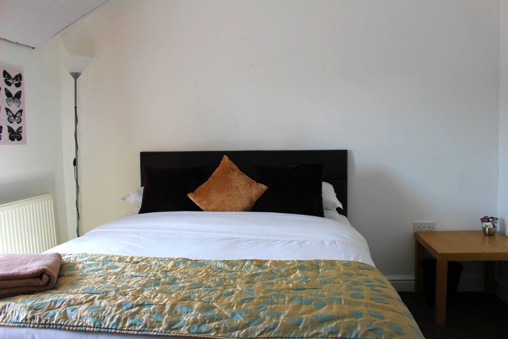 Standard room Park Lane Heights - Self Catering - Guesthouse Style - Family and Double Rooms