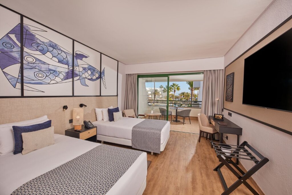 Номер Standard с красивым видом из окна Dreams Lanzarote Playa Dorada Resort & Spa