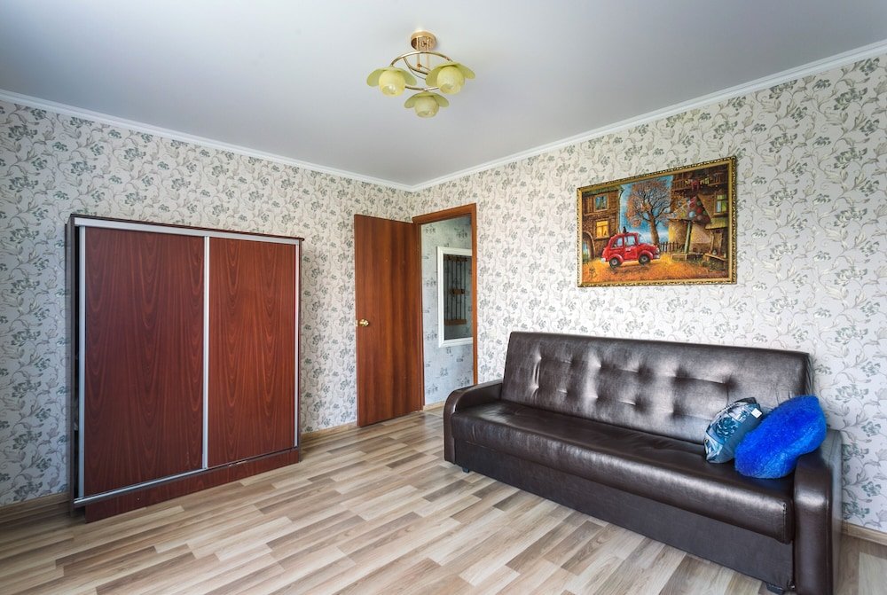 Apartment Apartment on Vorontsovskaya 44