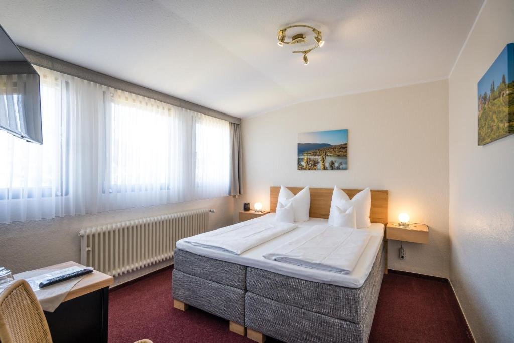 Standard Doppel Zimmer mit Gartenblick Hotel Bisenius