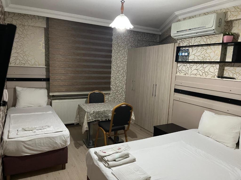 Standard Dreier Zimmer Balkan Hotel