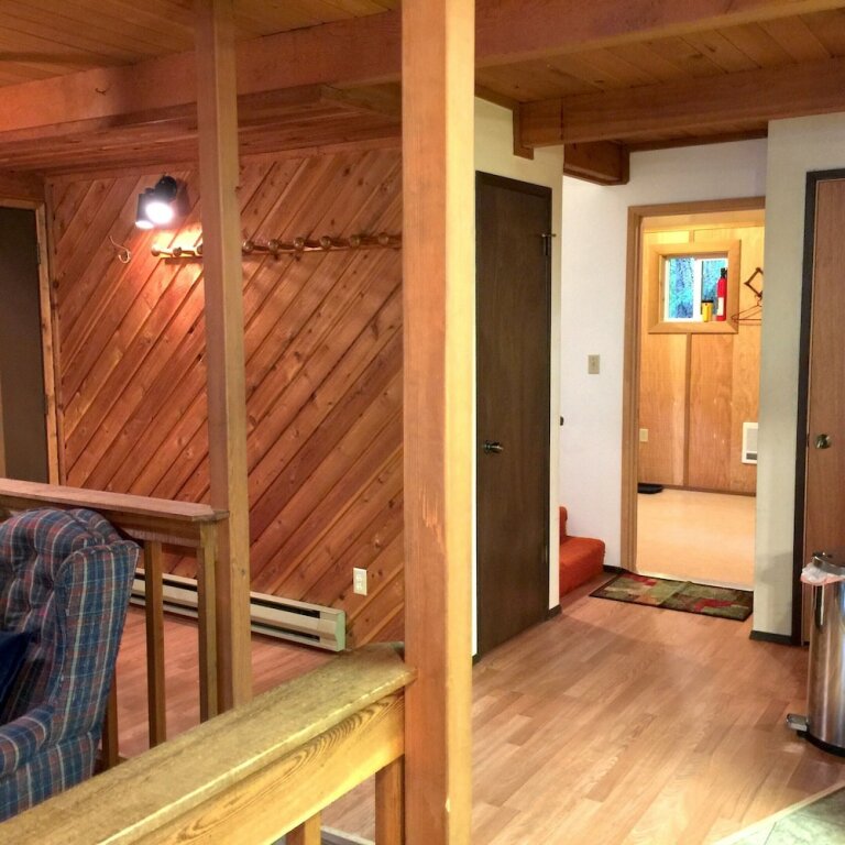 Номер Standard Snowline Cabin 35 - A Pet-friendly Country Cabin Now has air Conditioning