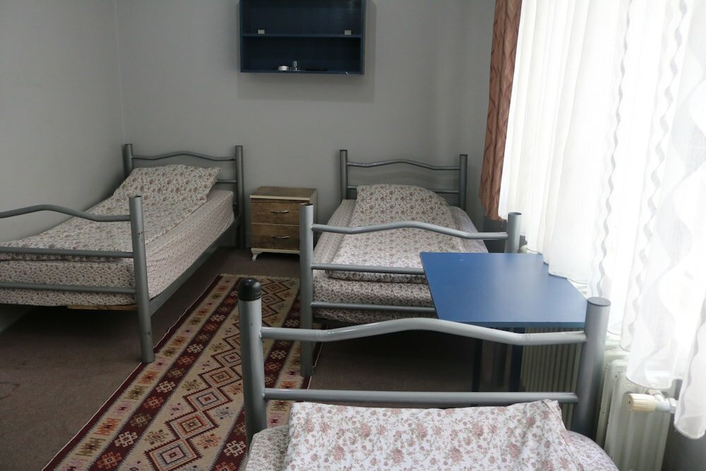 Comfort Triple room with city view Konya Zafer Pansiyon - Hostel