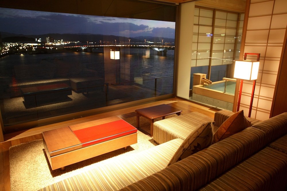 Standard room with lake view Minamikan