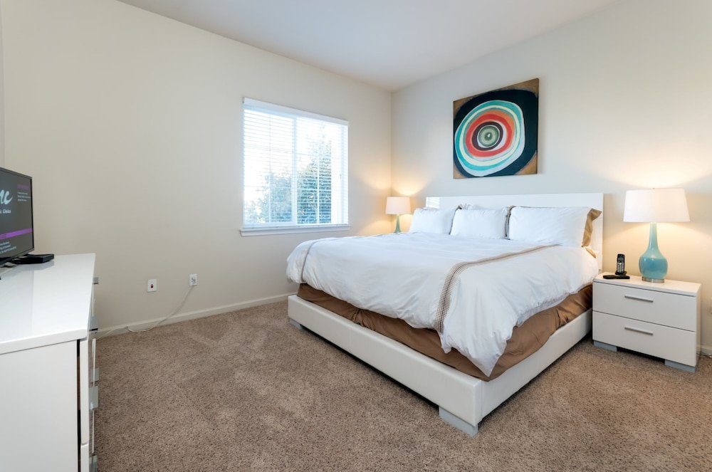 Luxe appartement Bluebird Suites in Santa Clara