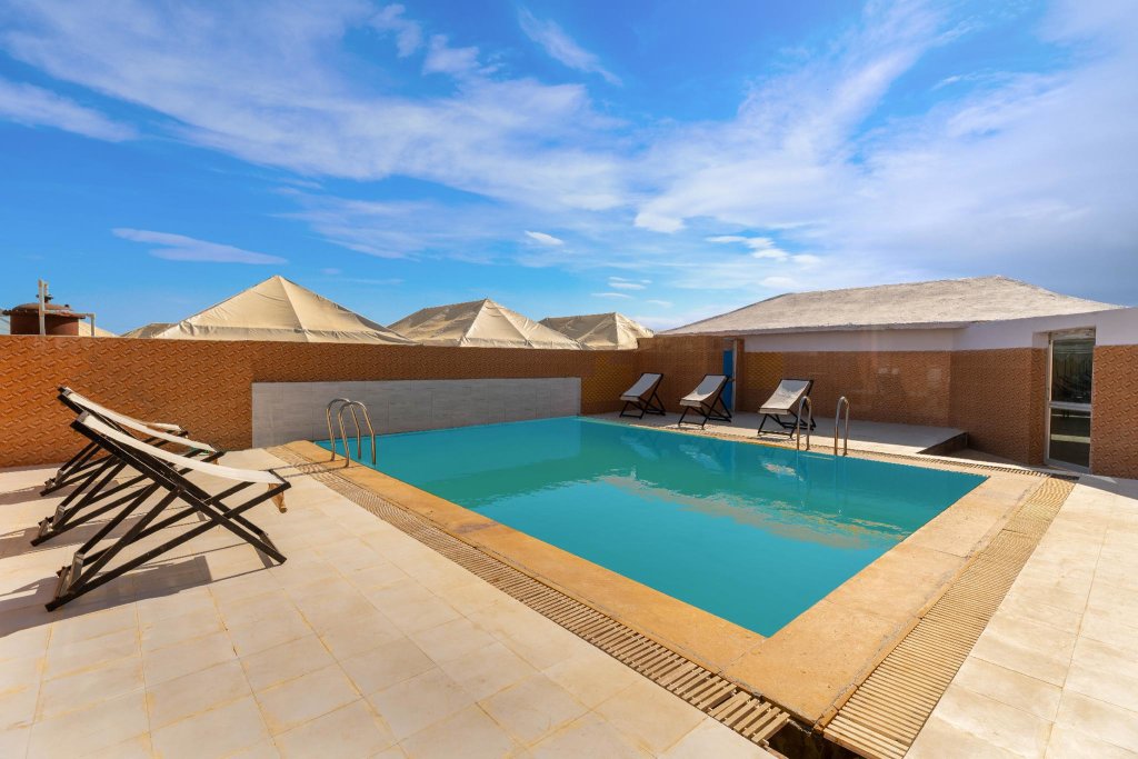 Cabaña De lujo Royal Jaisalmer Resort with Swimming Pool