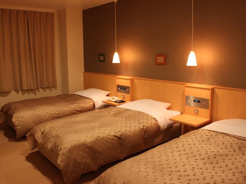 Standard Dreier Zimmer Hotel Misono