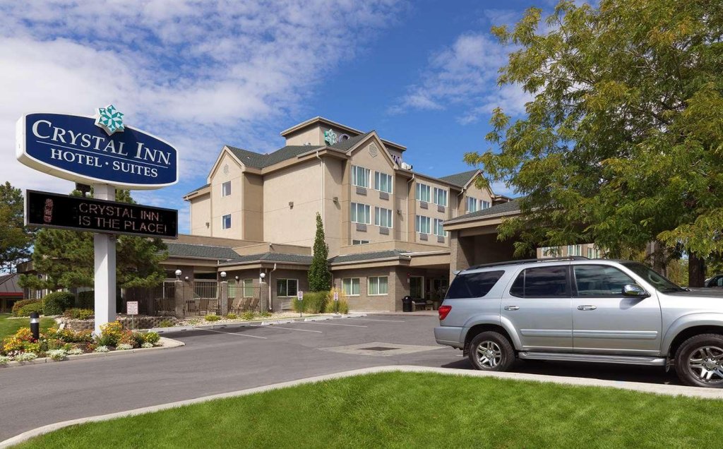 Кровать в общем номере Crystal Inn Hotel & Suites - Salt Lake City