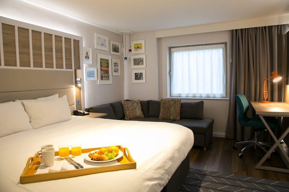 Номер Premium Holiday Inn London-Shepperton, an IHG Hotel