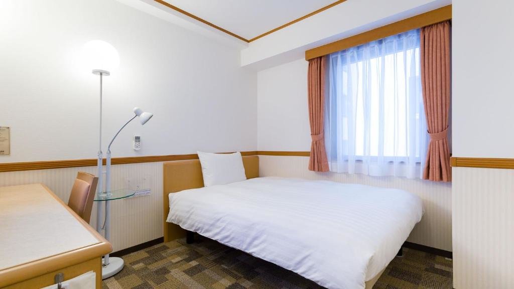 Standard simple chambre Toyoko Inn Kobe Sannomiya No 1