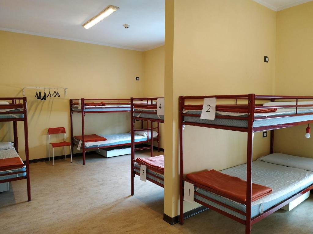 Cama en dormitorio compartido (dormitorio compartido femenino) Malpensa Fiera Milano Hostel