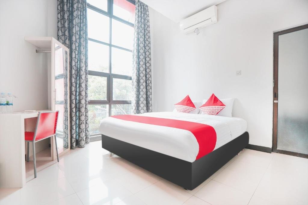 Suite Deluxe OYO 148 Cempaka Place Homestay