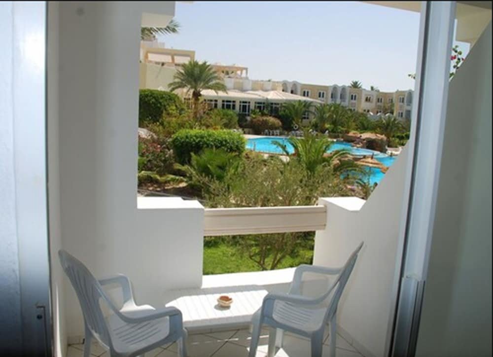 Четырёхместный номер Standard Hôtel Joya Paradise & SPA Djerba