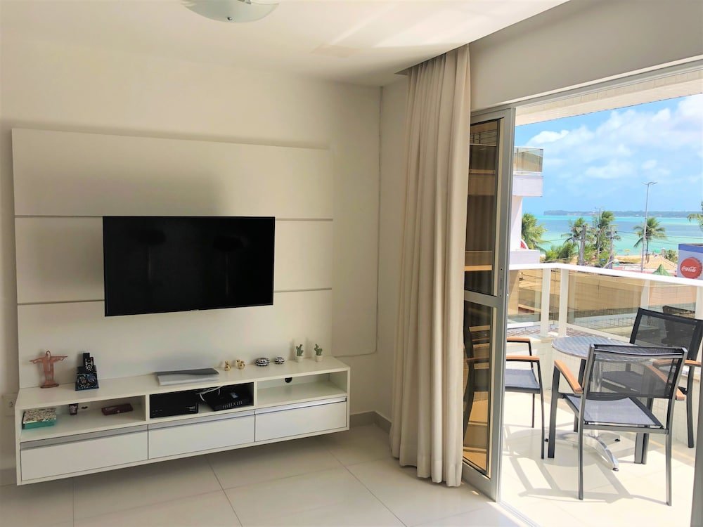 Апартаменты c 1 комнатой с балконом и с видом на море Apartamento Tambau a Beira Mar