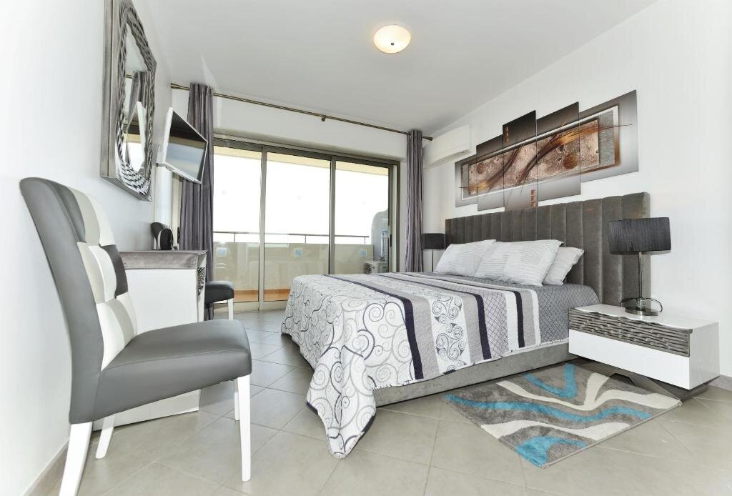 Апартаменты Superior Exclusive Luxury Apartments in Oceano Atlantico Complex
