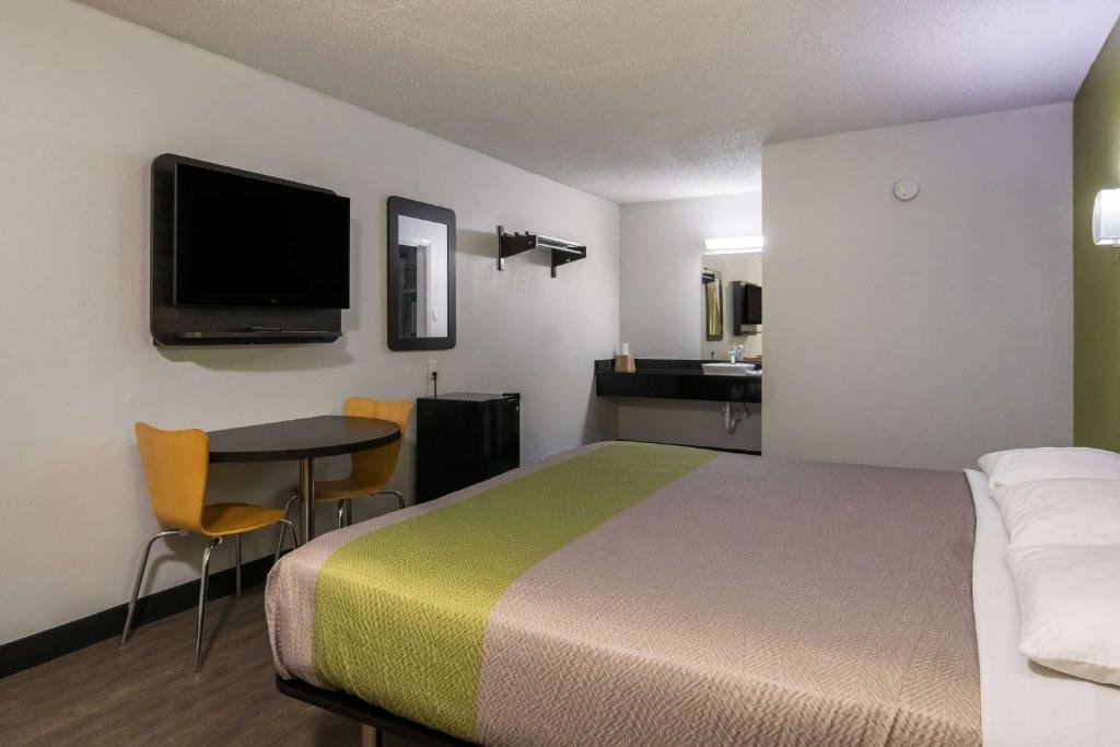 Deluxe double chambre Motel 6 Irving - Loop 12