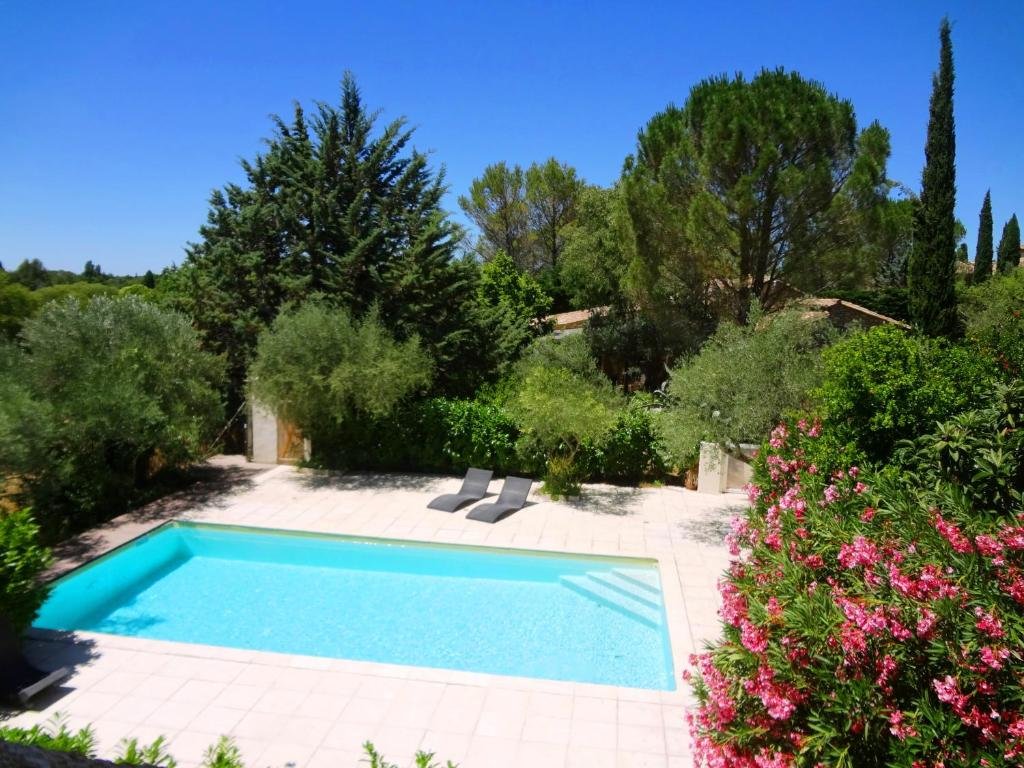 Апартаменты с видом на бассейн Les Olives