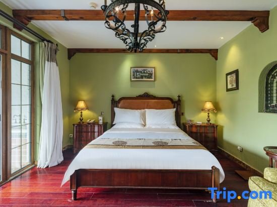 Superior Doppel Zimmer mit Balkon und mit Gartenblick Best Western Premier International Resort Hotel Sanya