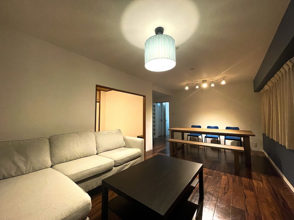 Люкс Deluxe с 3 комнатами Randor Residence Tokyo Suites