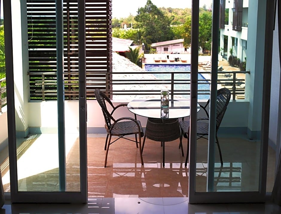 Двухместный номер Deluxe с балконом и с видом на море Lanta Sport Resort