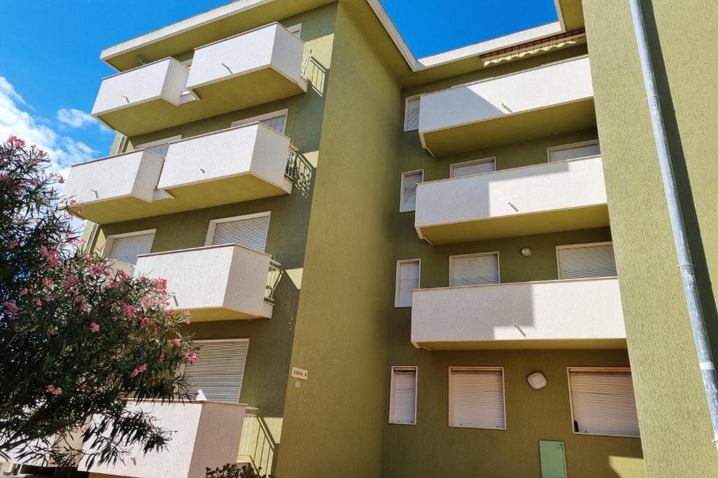 Апартаменты Appartamento Edera Con Balcone - Happy Rentals
