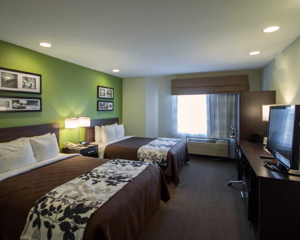 Standard Double room Sleep Inn Ontario