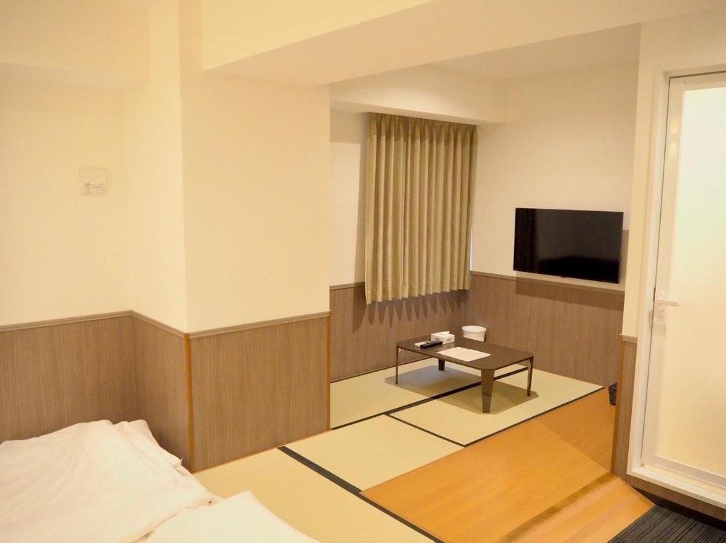 Standard Family room Hotel Excellence Enmachi Ekimae