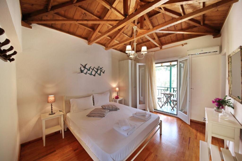 Standard Doppel Zimmer mit Gartenblick Villa Katerina